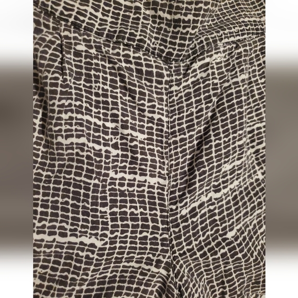 Prana Geometric Tencel Shorts XS Pockets Athleisure Summer Beach Vacation - Picture 2 of 6